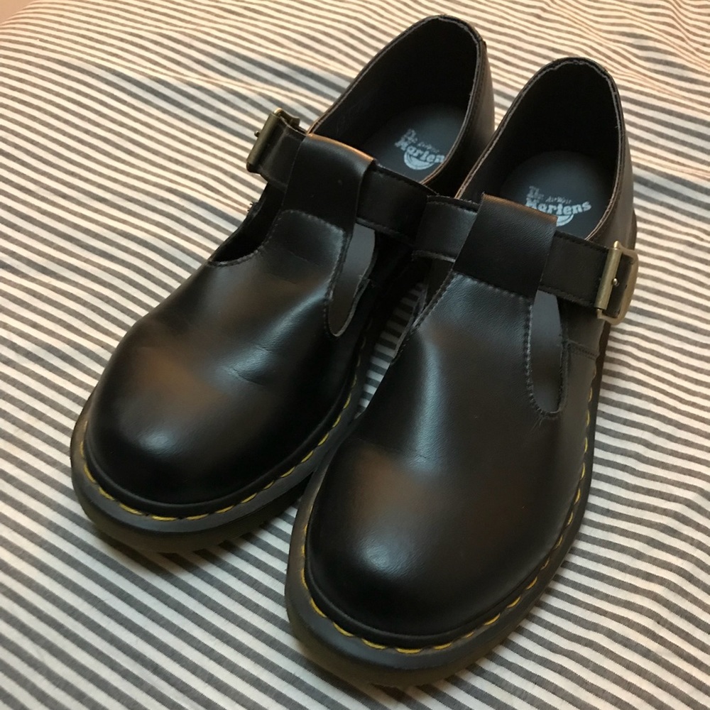 Dr. Martens * vegan * Mary Janes 10W